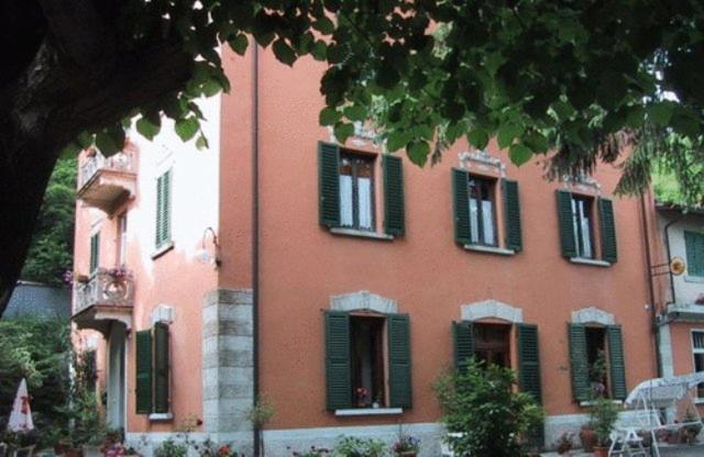 Albergo Ristorante Guidi ปิสโตยา ภายนอก รูปภาพ